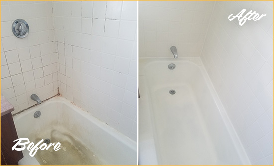 Before and After Picture of a Rolling Meadows Bathtub Caulked to Repair Cracks