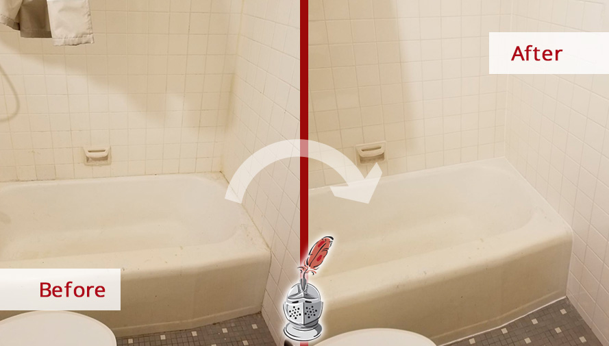 Picture of a Bathtub Before and After Receiving Our Caulking Services in Chicago,Il