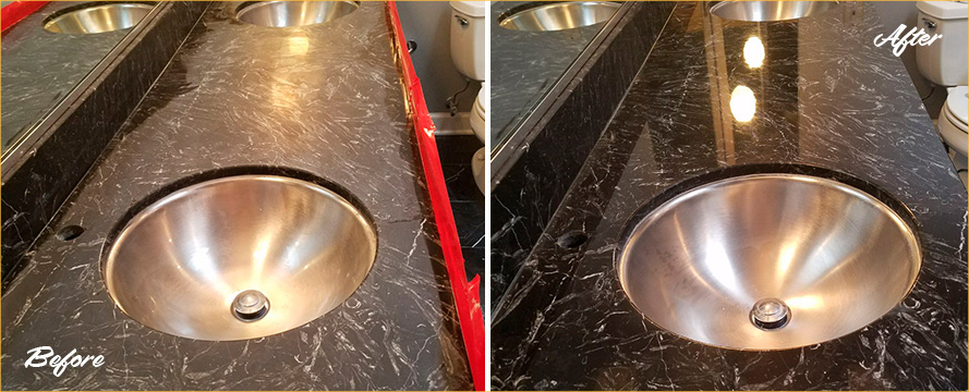 A Marble Countertop Recovered Its Glossy Look Thanks to a Stone Honing Job Done in Chicago, Illinois